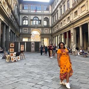 Meet your Posher, Lena